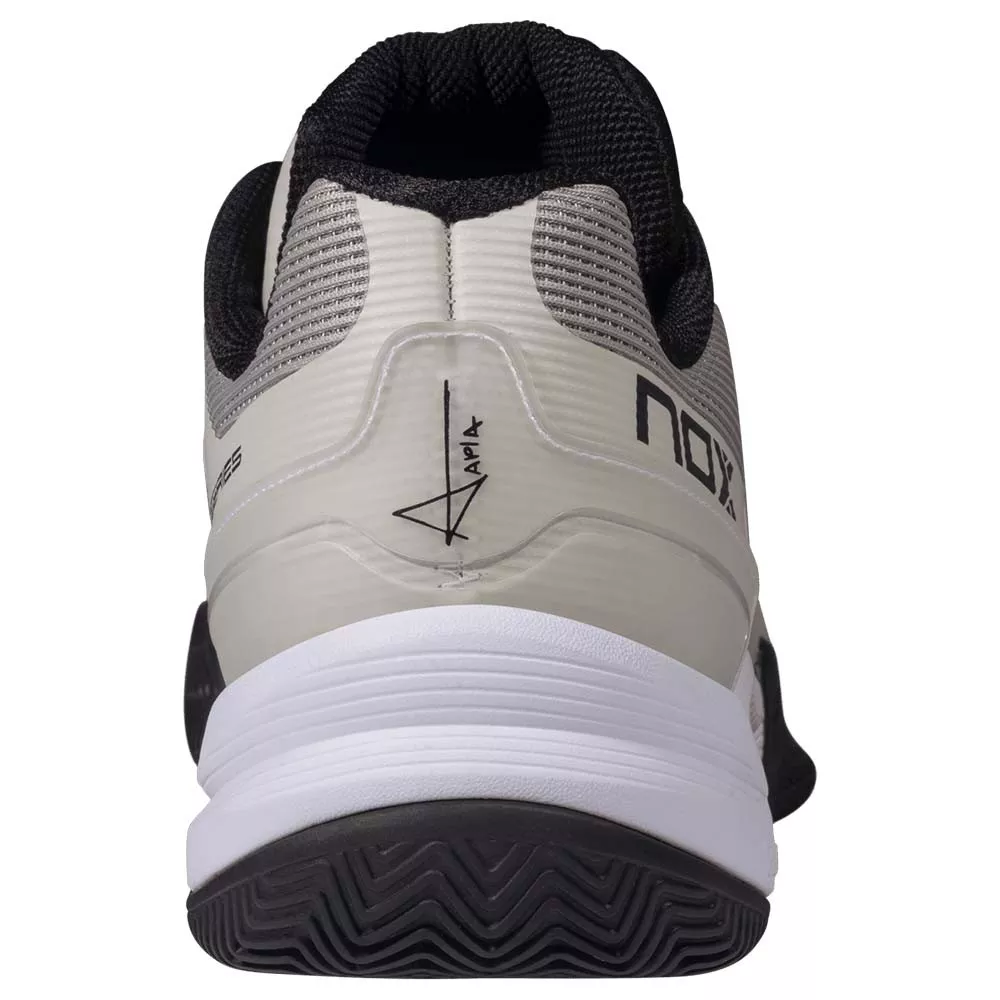 Chaussures Nox AT10 Pro 2026 Beige / Noir