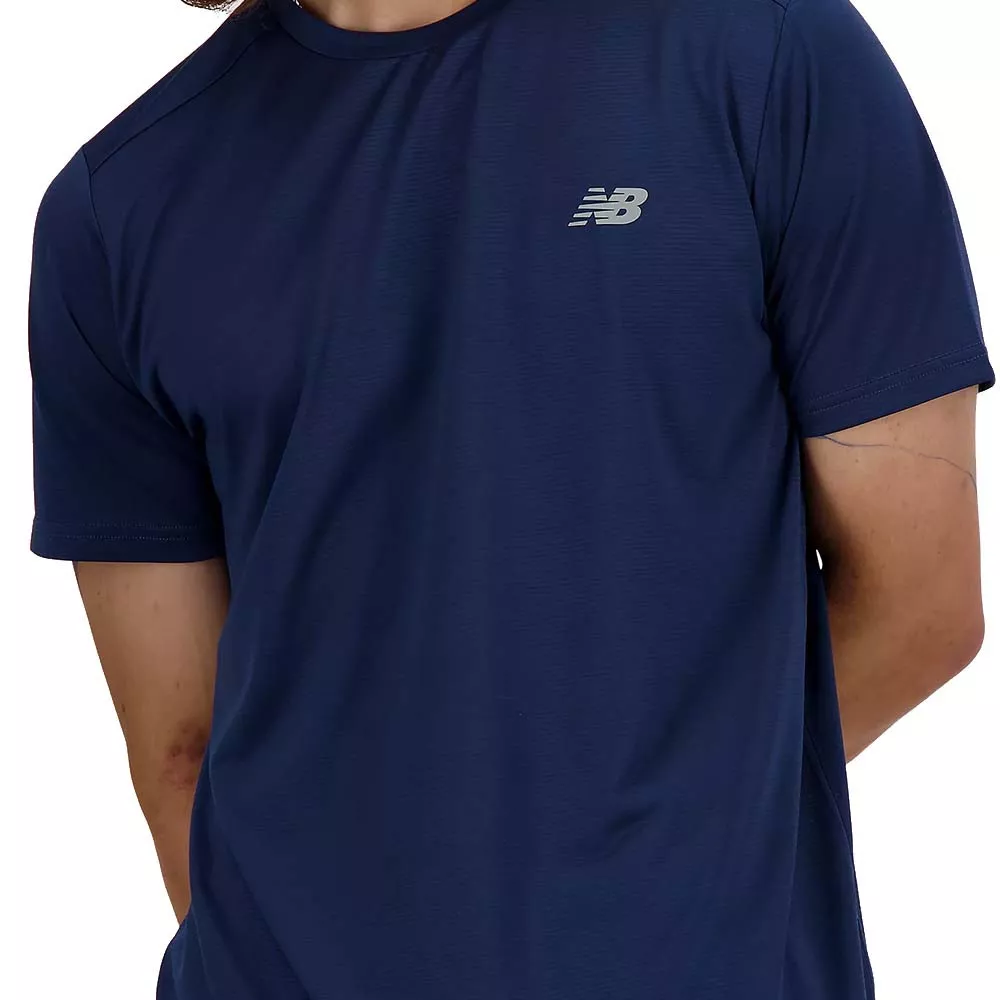 T-shirt New Balance Essentials Bleu marine