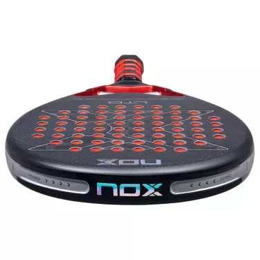 Raquette Nox AT10 Genius 12K Alum Xtreme Limited Edition 2026